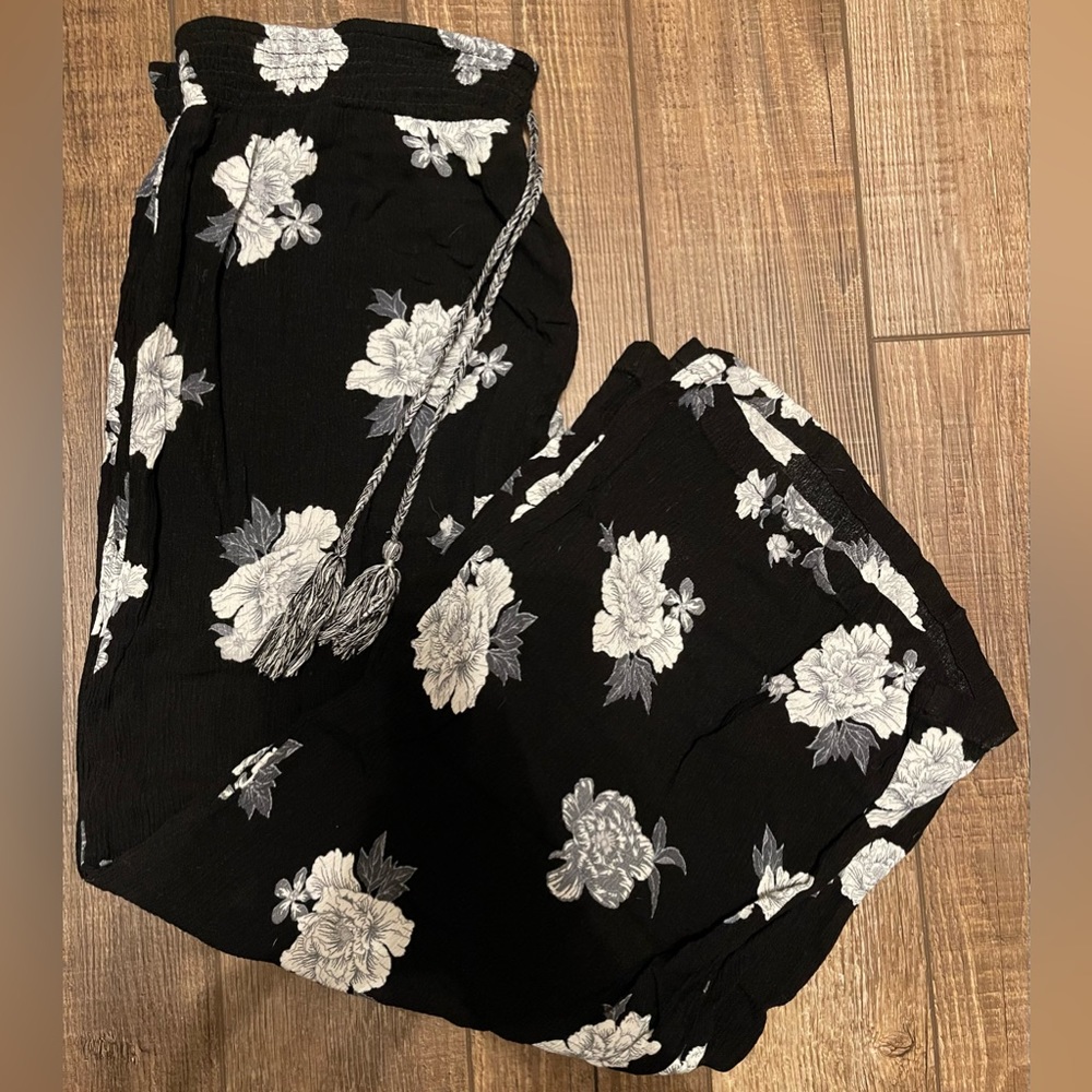 Light airy floral pants